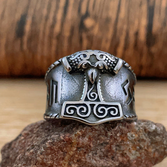 Viking Thor’s Hammer Ring – Stainless Steel